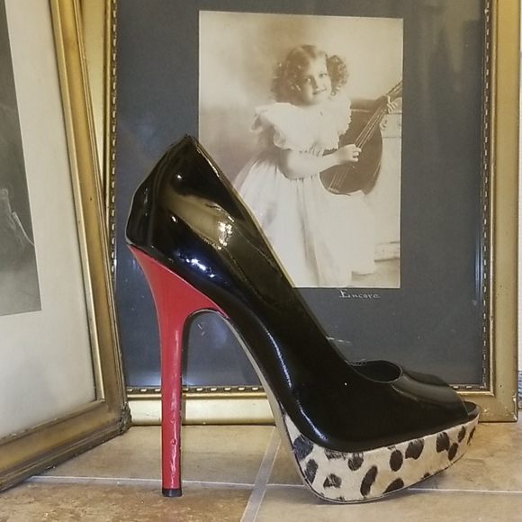 Steve Madden 7.5 leather upper cheetah platform - Picture 7 of 12